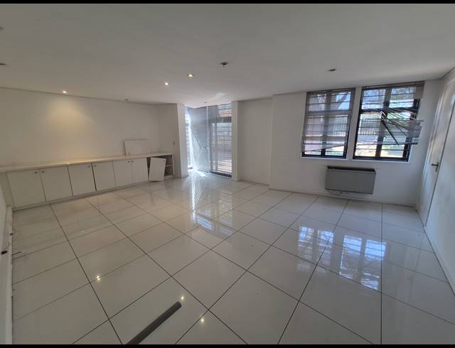 722M² OFFICE TO LET IN RIVONIA